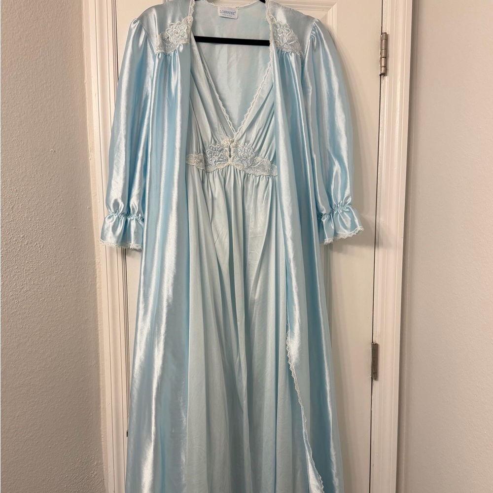 Elegant Light Blue Satin Nightgown and Robe Set